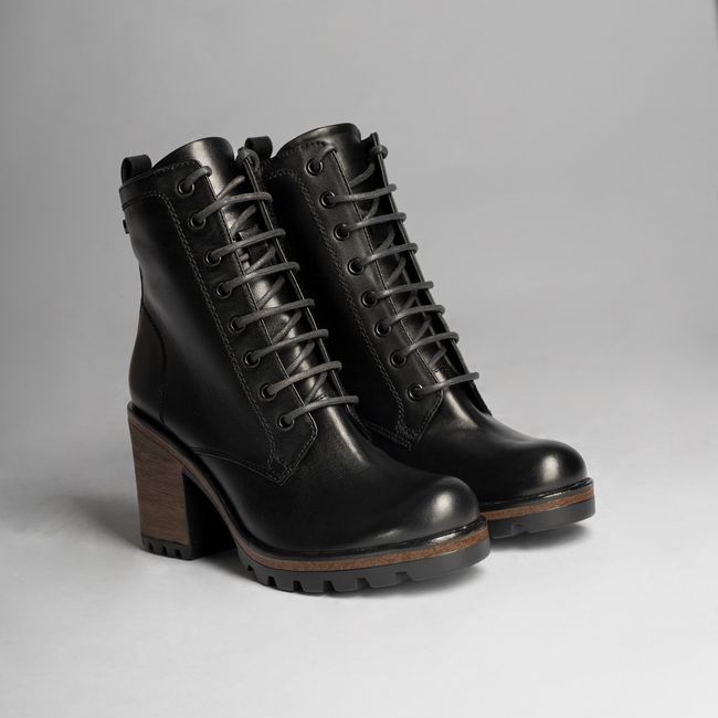 Oversized Ankle Boots - Navy