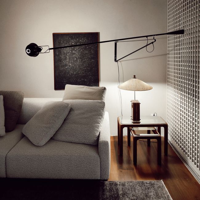 Heritage Velvet Table Lamp